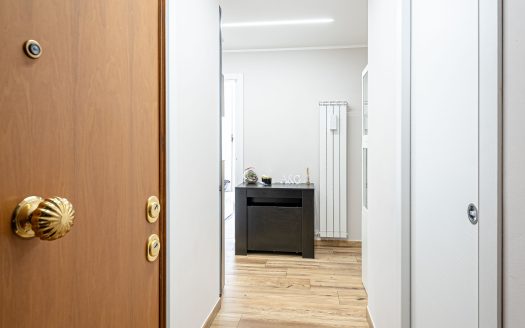 Appartamento in vendita in Via Vernazza 30O